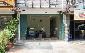 RedDoorz At Tebet Barat 2